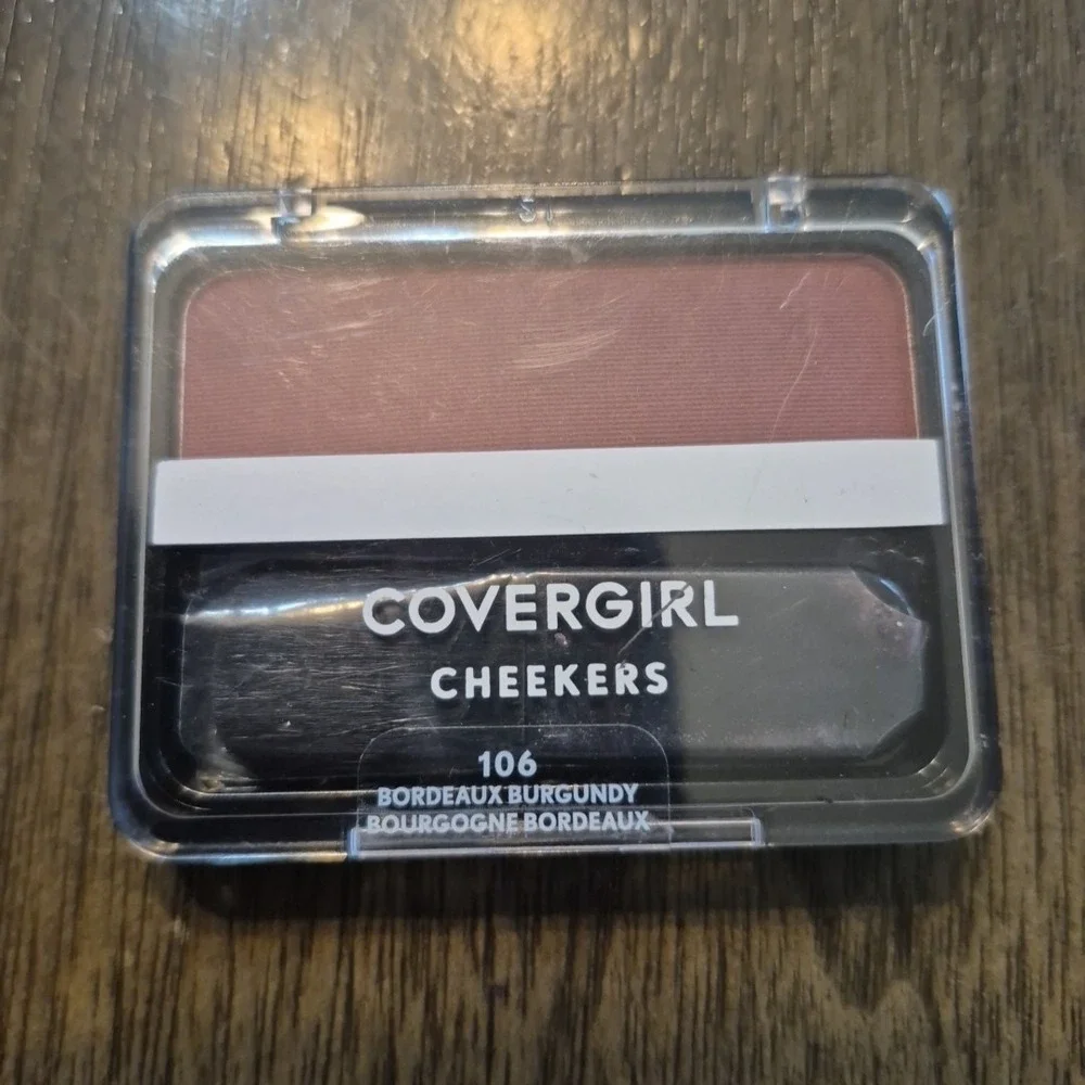 CoverGirl Cheekers Blush # 106 Burgundy Bordeaux Discontinued